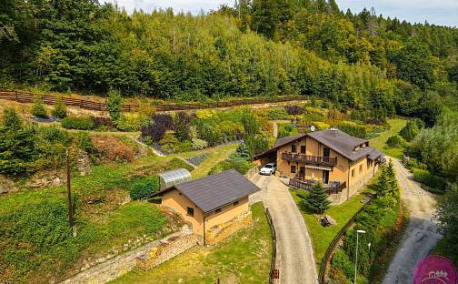 Prodej chaty/chalupy 247 m² s pozemkem 5 319 m², Oskava, okres Šumperk