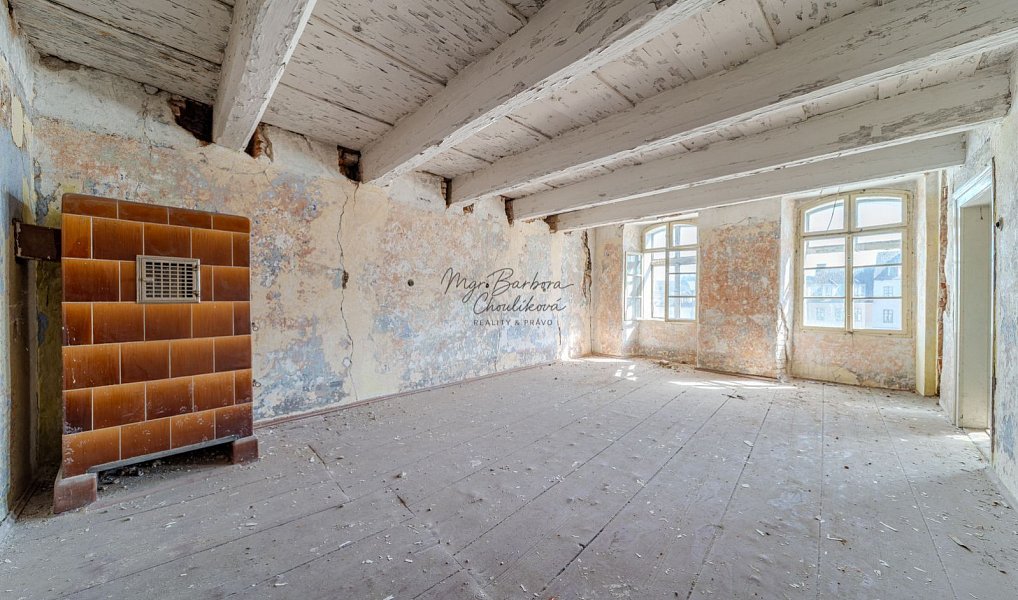 Prodej domu 352 m² s pozemkem 315 m², Stříbro – náhled fotky 14
