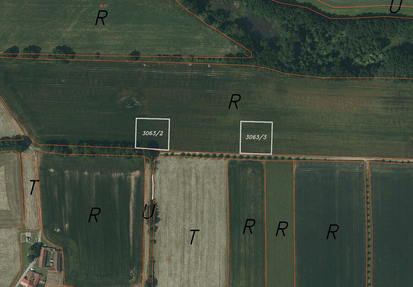 Prodej pozemku 4 000 m² – pohled 2