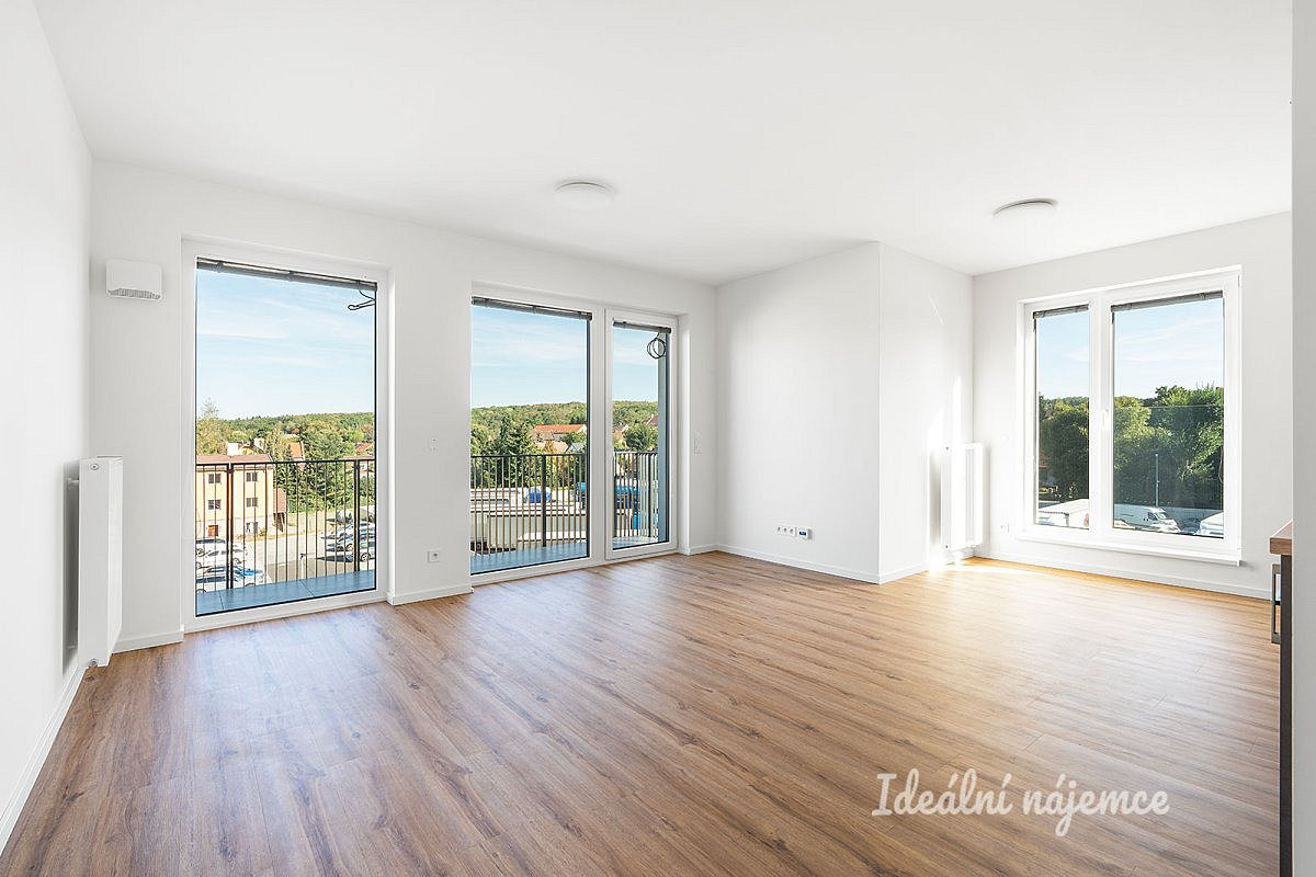 Pronájem bytu 3+kk 73 m² – fotografie 4