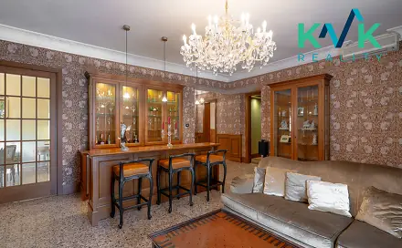 Prodej bytu 6+kk 252 m², U Imperiálu, Karlovy Vary