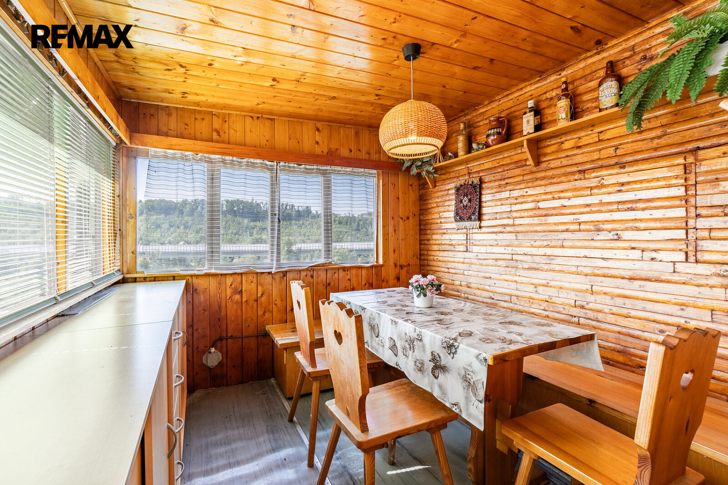 Prodej chaty/chalupy 65 m² s pozemkem 318 m² – fotografie 2