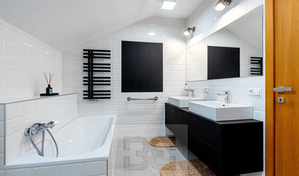 Prodej domu 201 m² s pozemkem 801 m², Předměřice nad Jizerou – náhled fotky 20