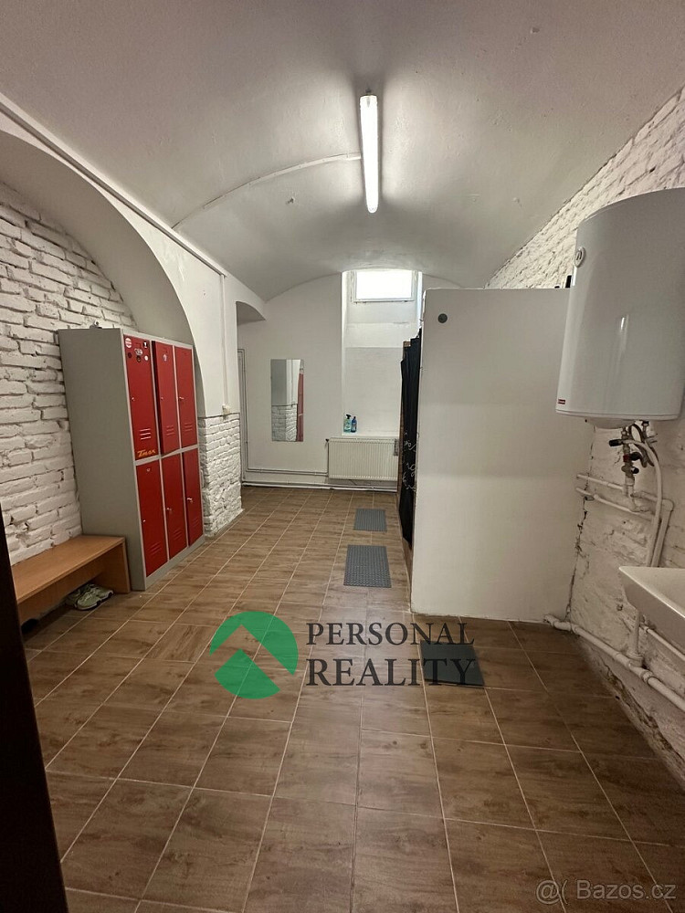 Pronájem komerčního objektu (jiného typu) 99 m² – fotografie 4