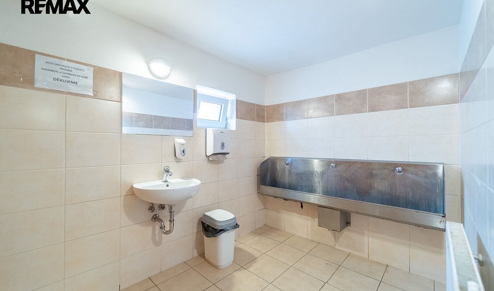 Prodej domu 500 m² s pozemkem 784 m², Svinaře – náhled fotky 13
