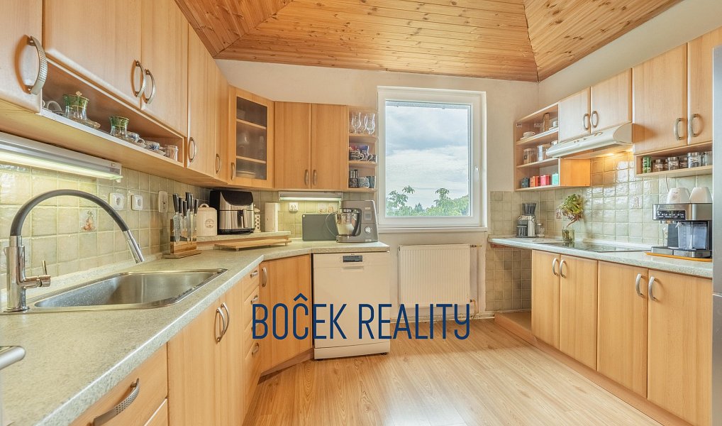 Prodej domu 211 m² s pozemkem 1 356 m², Sýkořice – náhled fotky 21