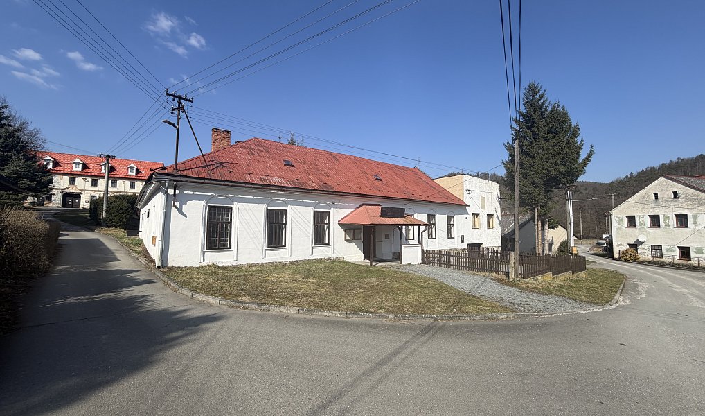Prodej chaty/chalupy 595 m² s pozemkem 1 231 m², Bouzov – náhled fotky 19