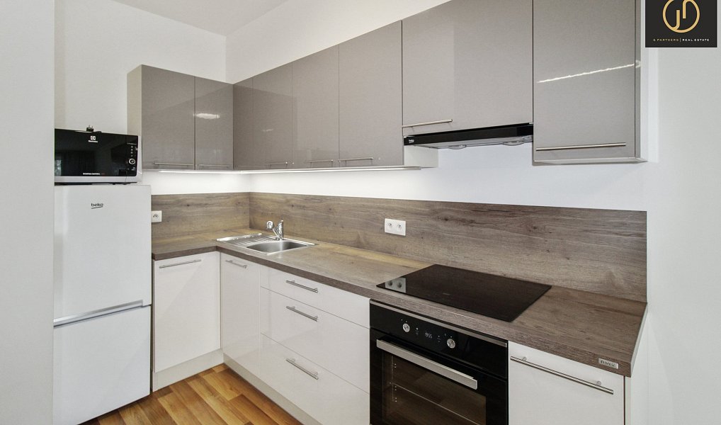 Pronájem bytu 2+kk 58 m², Praha – náhled fotky 7
