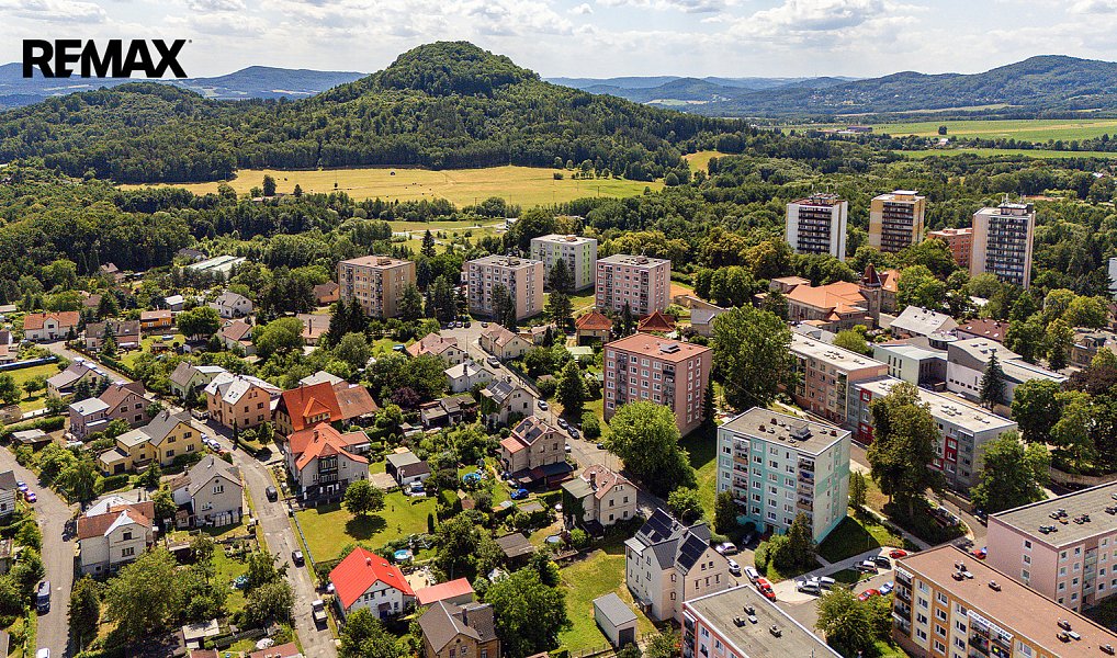 Prodej domu 294 m² s pozemkem 813 m², Nový Bor – náhled fotky 53