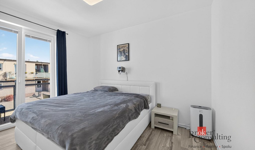 Prodej bytu 4+kk 80 m², Vochov – náhled fotky 5