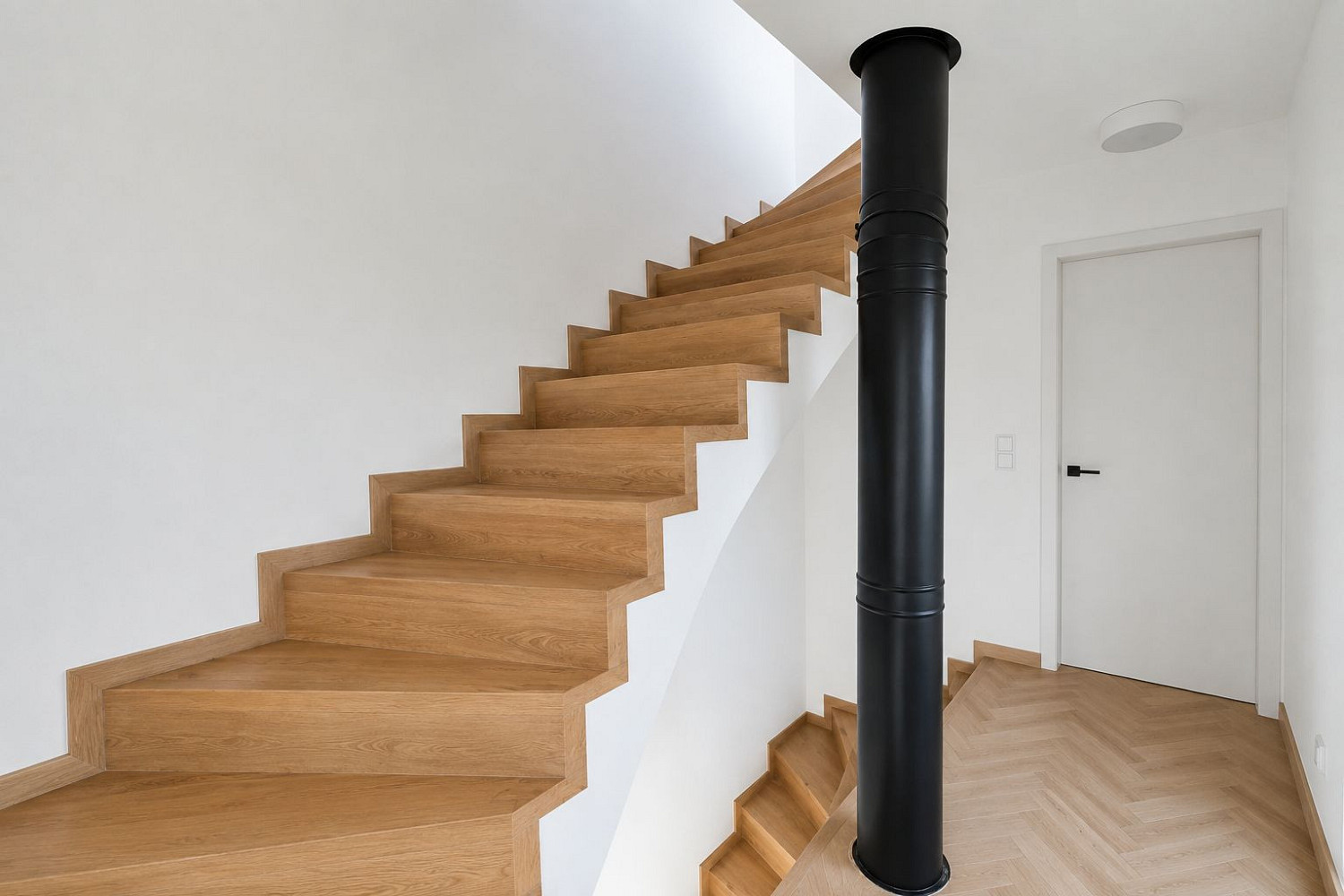 Prodej domu 122 m² s pozemkem 814 m² – fotografie 4