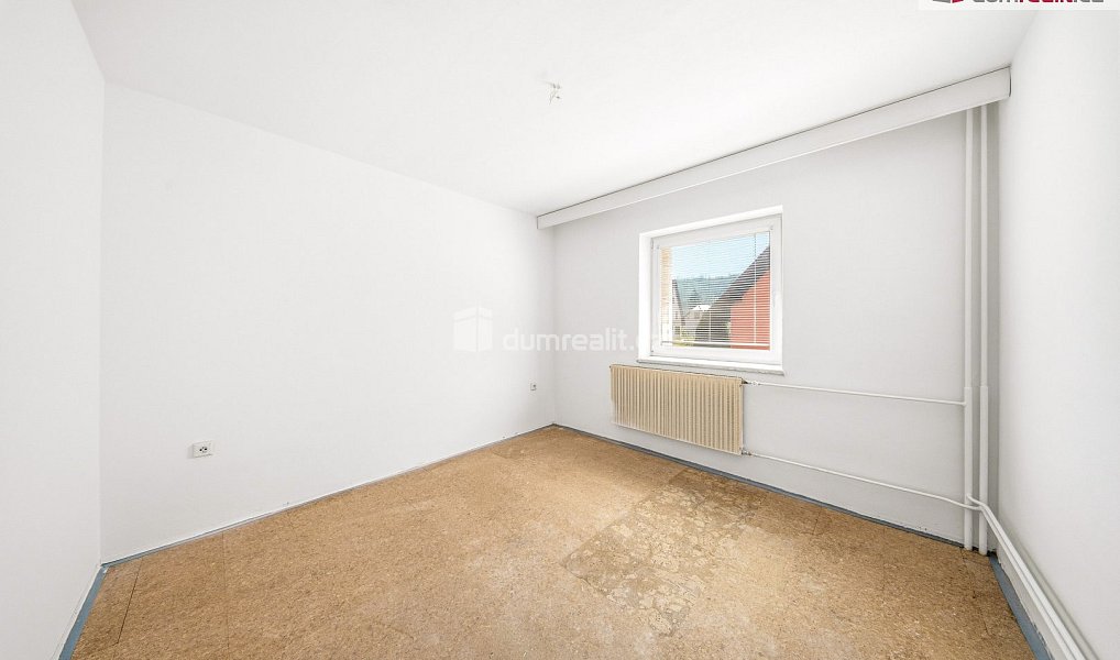 Prodej domu 220 m² s pozemkem 614 m², Karlovice – náhled fotky 8