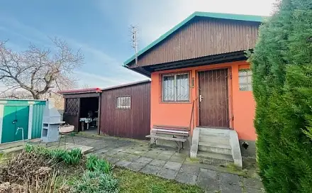 Pronájem zahrady 415 m², Lovosice, okres Litoměřice