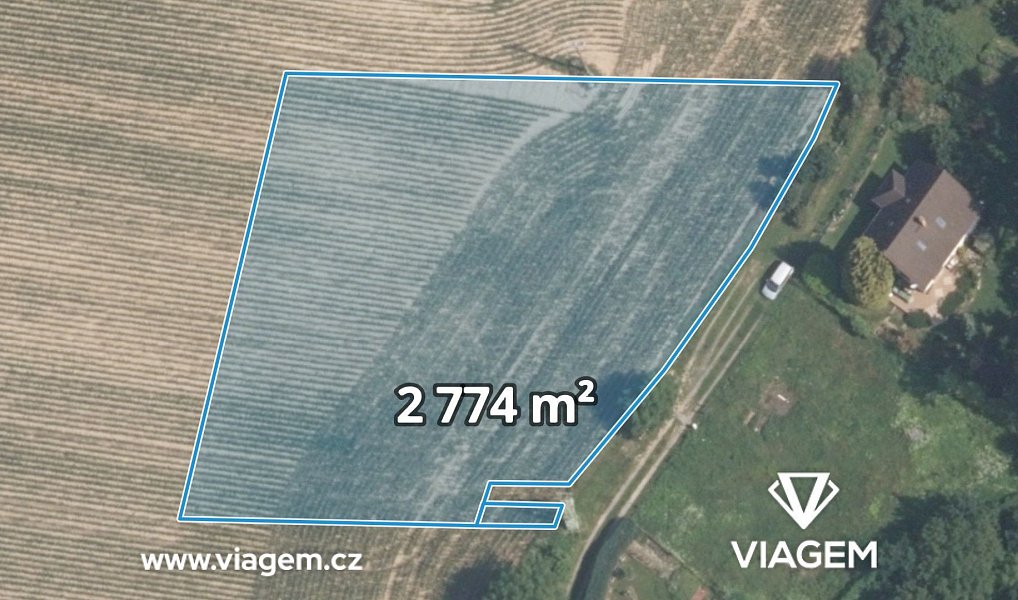 Prodej pole 709 m², Jesenice – fotka 1 z 5