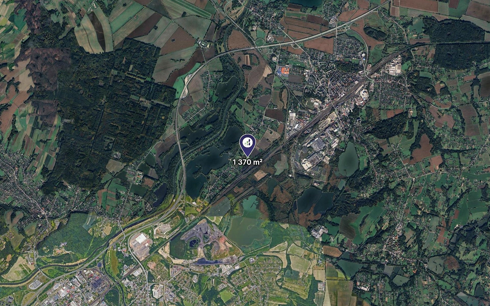 Prodej stavebního pozemku 1 370 m² – fotografie 2