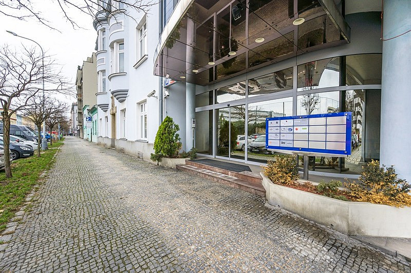 Pronájem kanceláře 62m², Holešovice – pohled 3