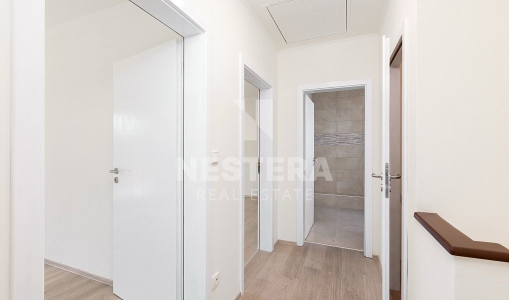 Prodej domu 130 m² s pozemkem 482 m², Jesenice – náhled fotky 18