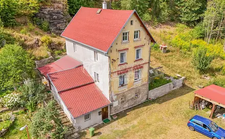 Prodej domu 306 m² s pozemkem 954 m², Podhradí, okres Cheb