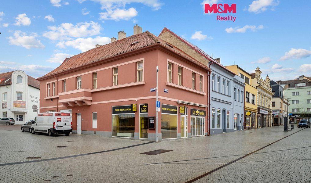 Prodej komerčního prostoru, 453 m², Kladno