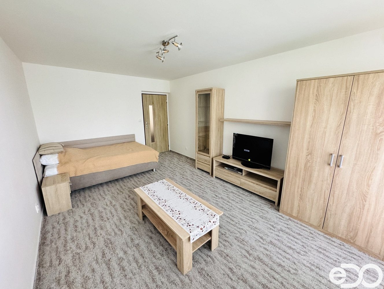 Pronájem bytu 1+1 45 m²