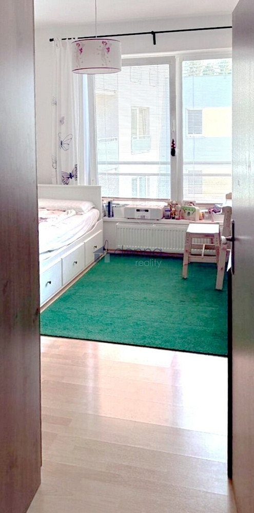 Pronájem bytu 2+kk 65 m² – fotografie 2