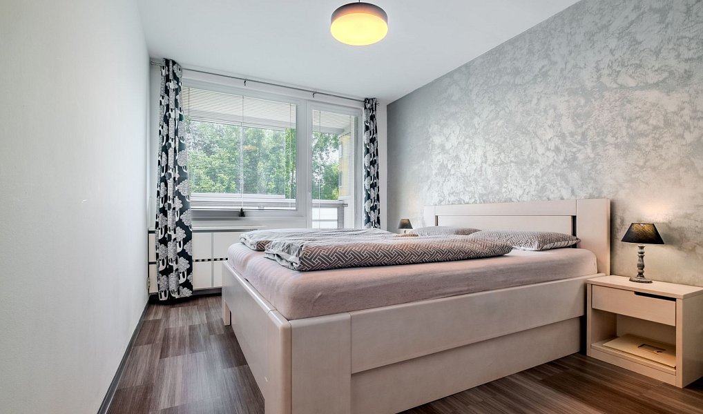 Pronájem bytu 3+1 70 m², Poděbrady – náhled fotky 2