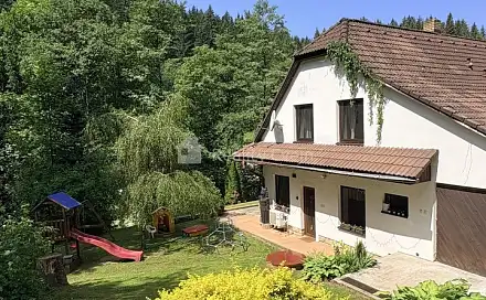 Pronájem domu 170 m² s pozemkem 2 203 m², Velké Karlovice, okres Vsetín
