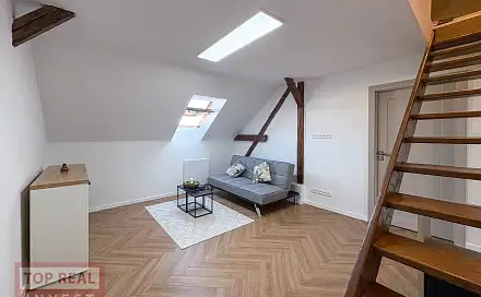 Pronájem bytu 2+1 59 m², Stoličkova, Kroměříž