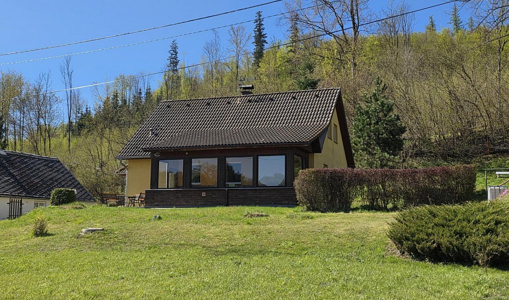 Prodej domu 160 m² s pozemkem 1 125 m², Karlovice – náhled fotky 16