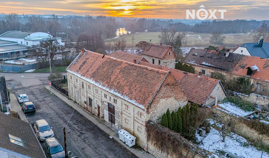 Prodej domu 200 m² s pozemkem 511 m², Staňkovice – náhled fotky 2