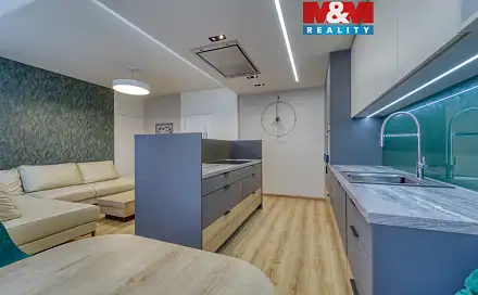 Pronájem bytu 3+kk 77 m², Goldscheiderova, Plzeň - Jižní Předměstí