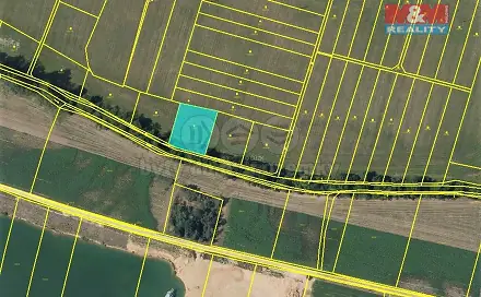 Prodej louky 2 084 m², Kratonohy, okres Hradec Králové