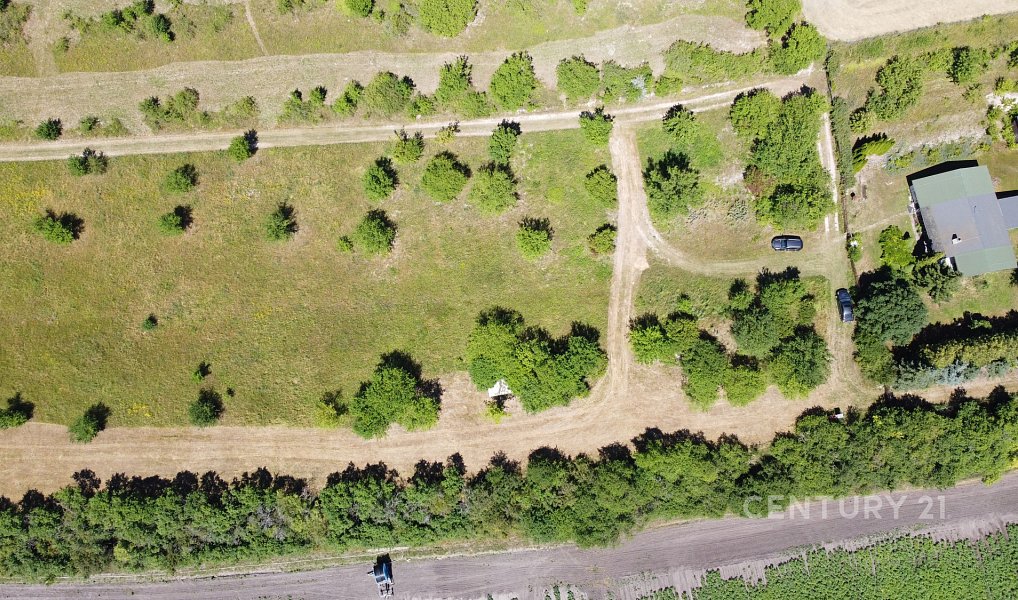 Prodej stavebního pozemku 1 659 m², Přerov nad Labem – náhled fotky 9