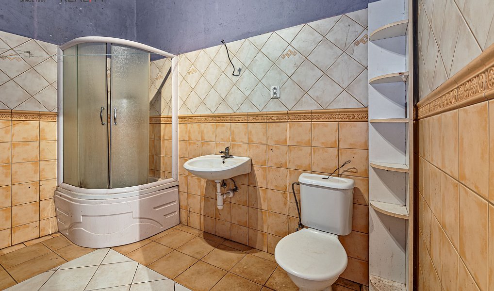 Prodej domu 220 m² s pozemkem 3 038 m², Mořina – náhled fotky 9