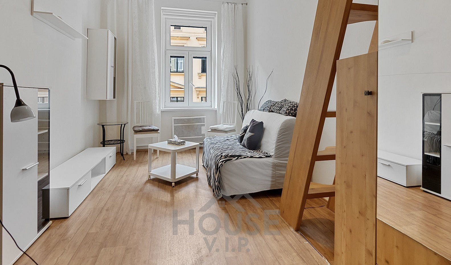 Íbúð, 32 m²
