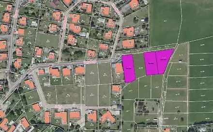 Prodej stavebního pozemku 900 m², Babice, okres Praha-východ