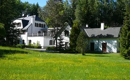 Prodej domu 1 000 m² s pozemkem 133 323 m², Štoky, okres Havlíčkův Brod