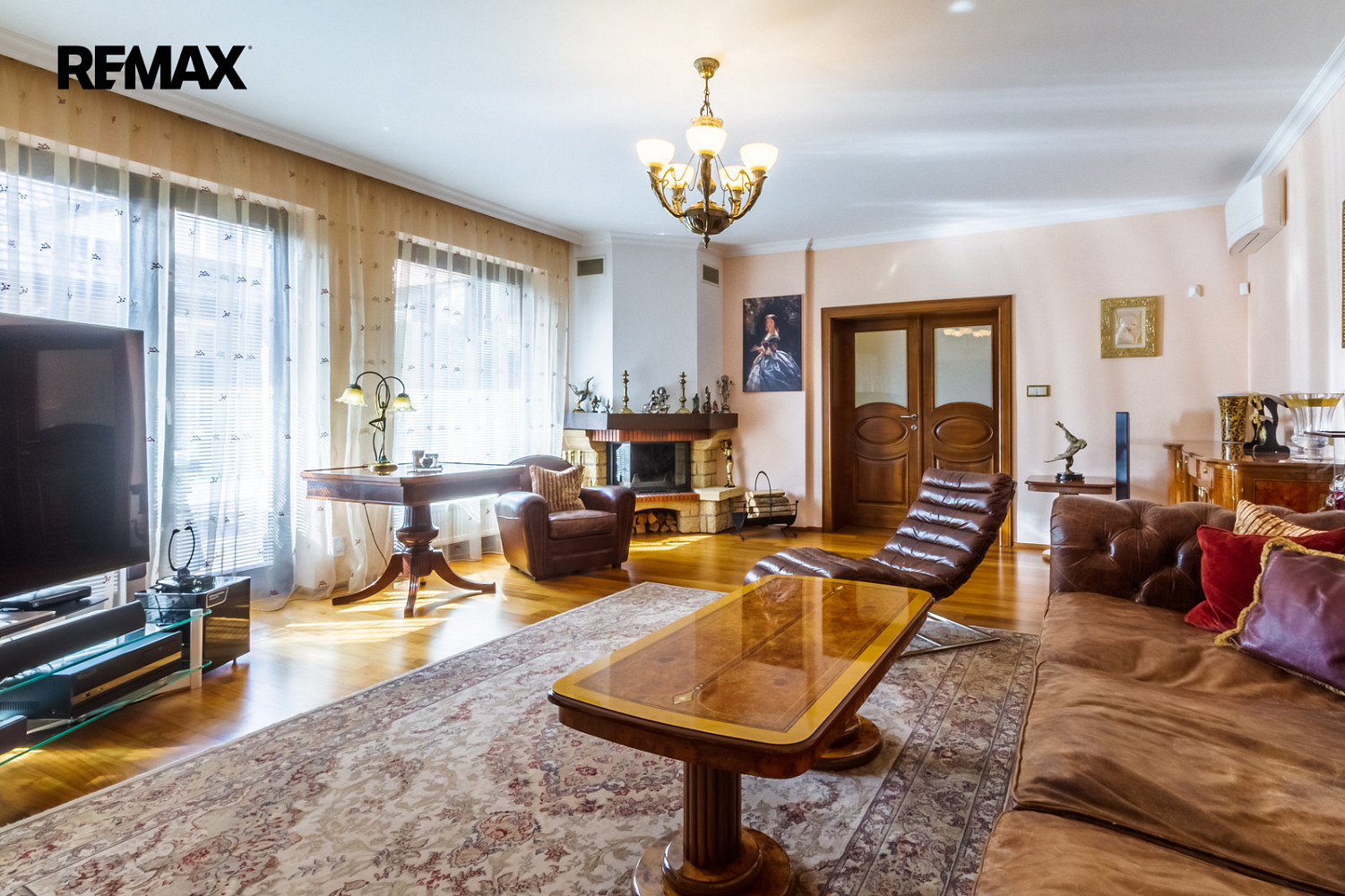 Prodej domu 354 m² s pozemkem 929 m² — photo 5