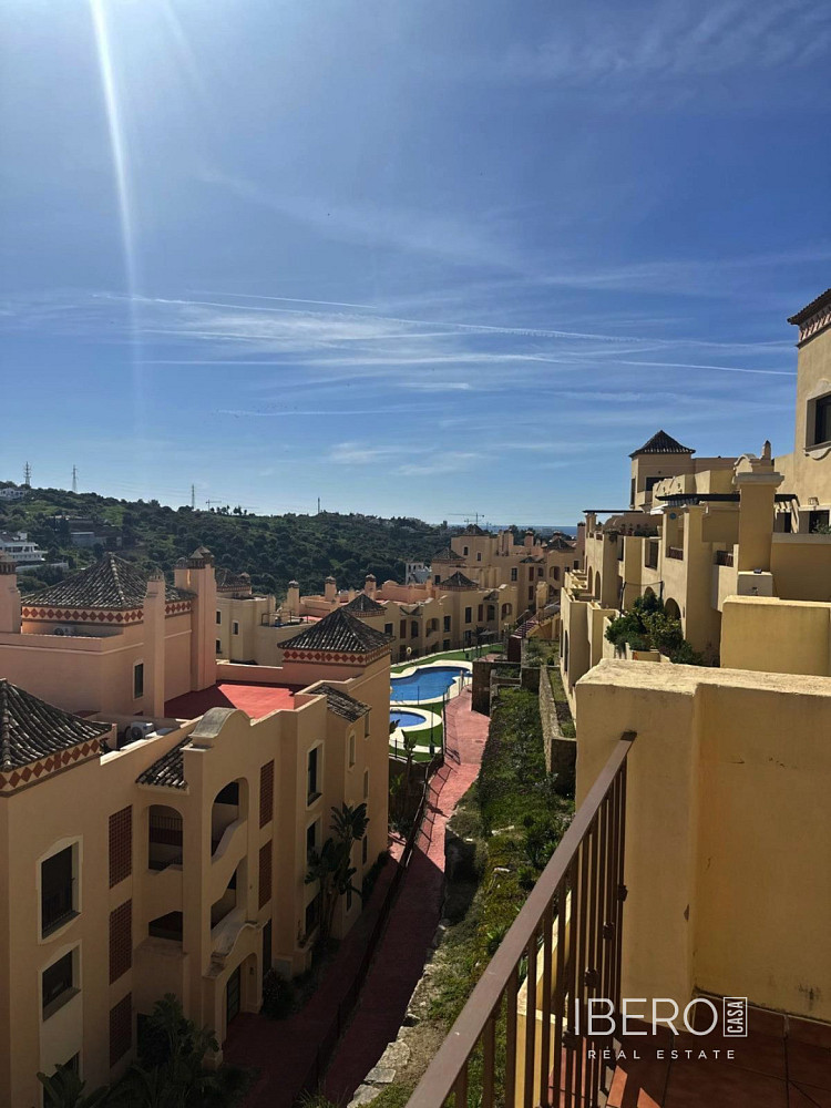Piso 3+kk – Estepona, Valle Romano - Más