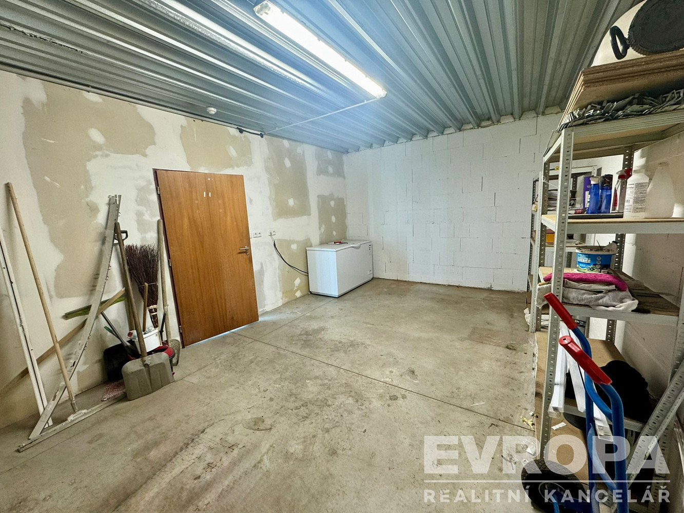 Pronájem komerčního objektu (jiného typu) 58 m² – fotografie 5