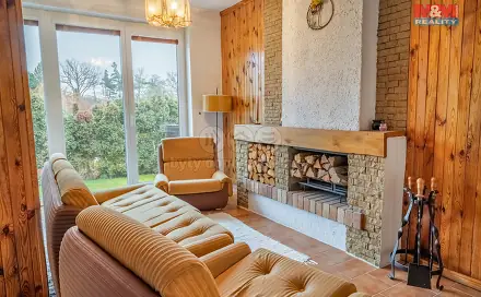 Prodej domu 270 m² s pozemkem 1 755 m², Borek, okres Praha-východ