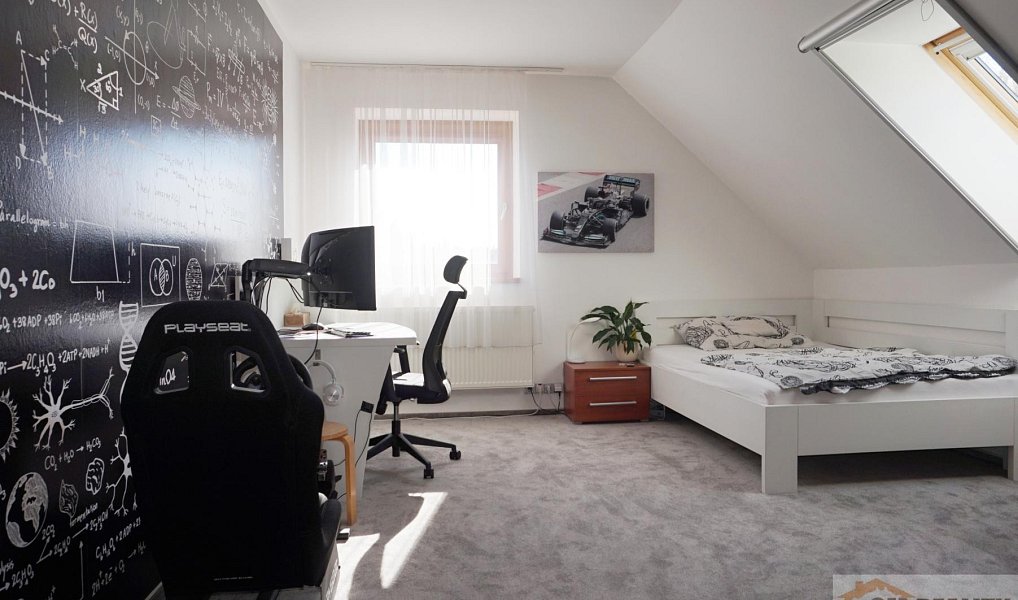 Prodej domu 197 m² s pozemkem 2 022 m², Mostkovice – náhled fotky 14