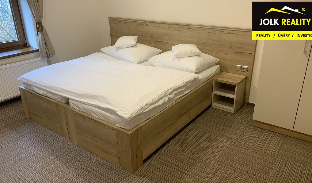 Prodej ubytovacího objektu 800 m², Šléglov – náhled fotky 18
