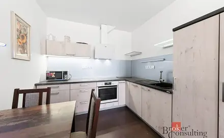 Prodej bytu 2+kk 52 m², Znojemská, Pohořelice, okres Brno-venkov