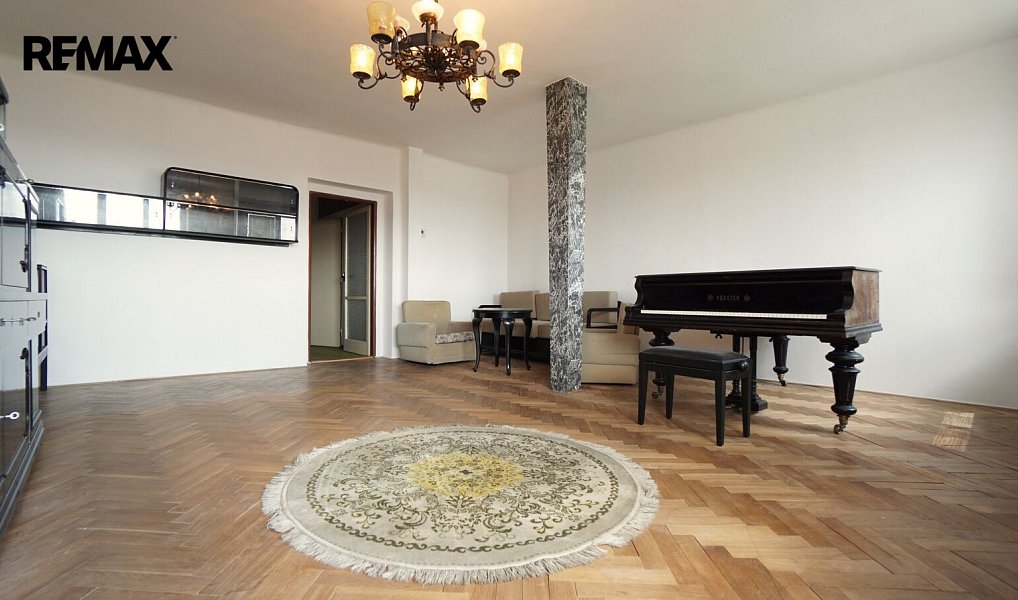 Pronájem bytu 4+1 125 m², Praha – náhled fotky 2