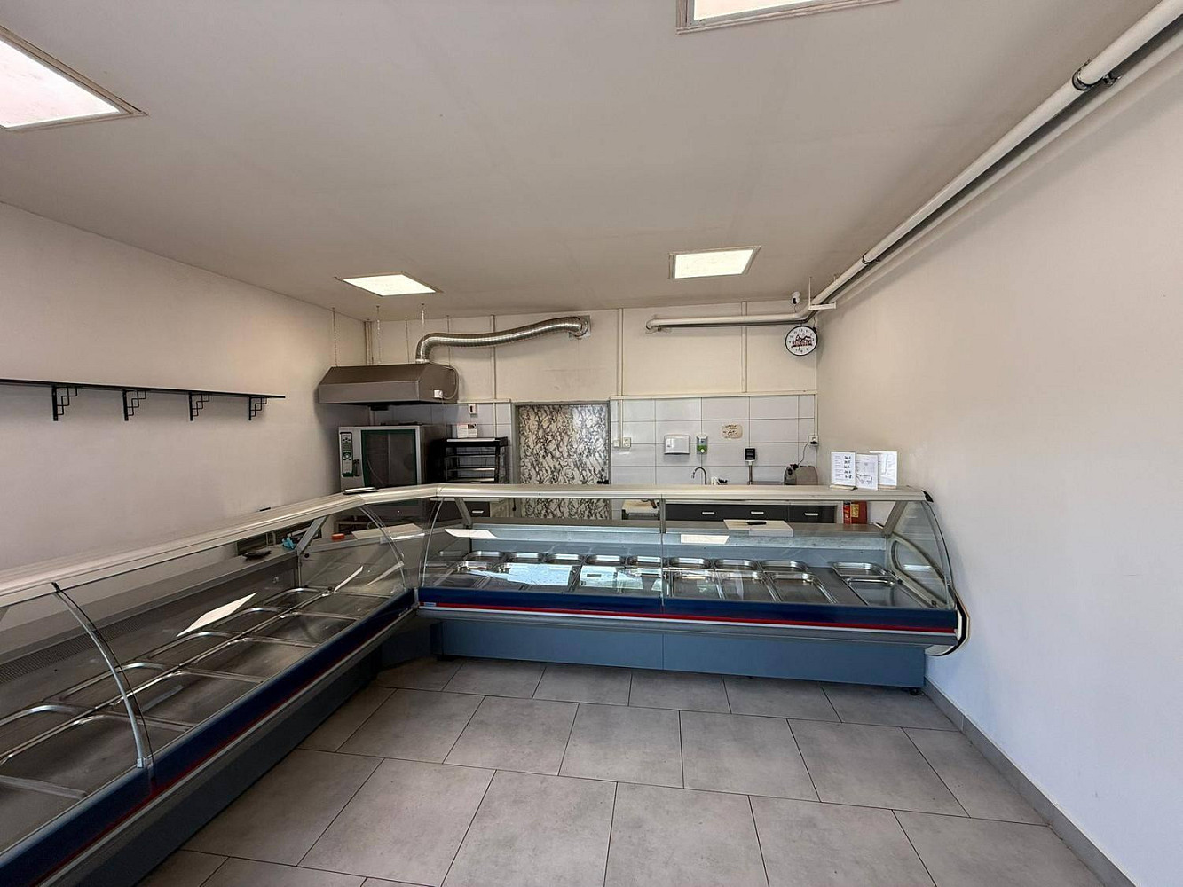 Pronájem obchodních prostor 88 m² – fotografie 3