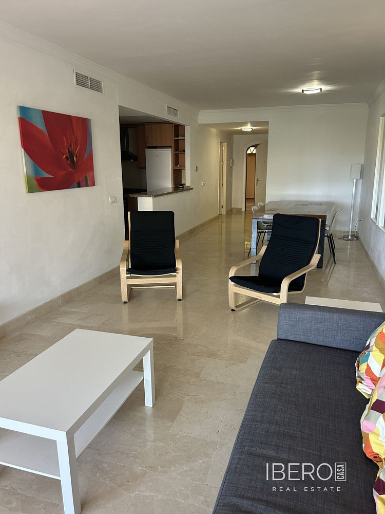 Piso 3+kk – Elviria - Más