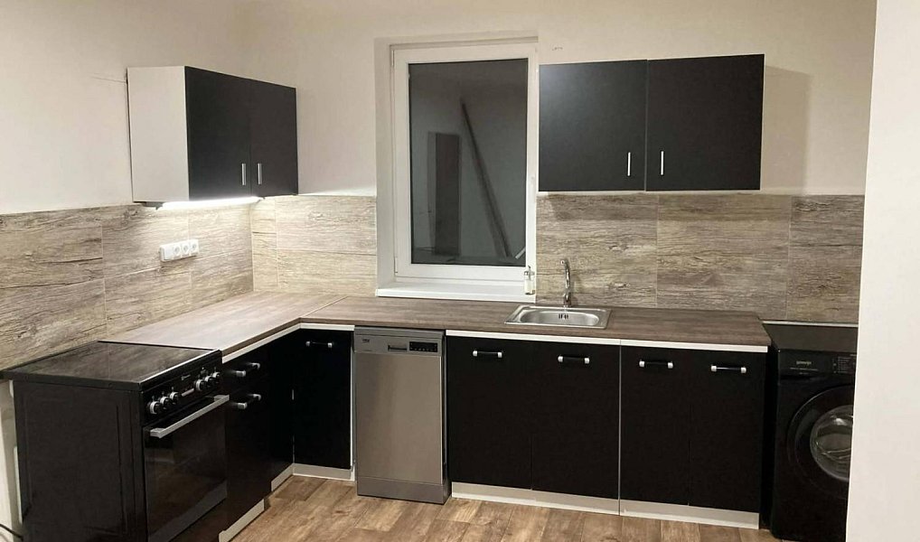 Prodej domu 160 m² s pozemkem 978 m², Morkovice-Slížany – náhled fotky 3