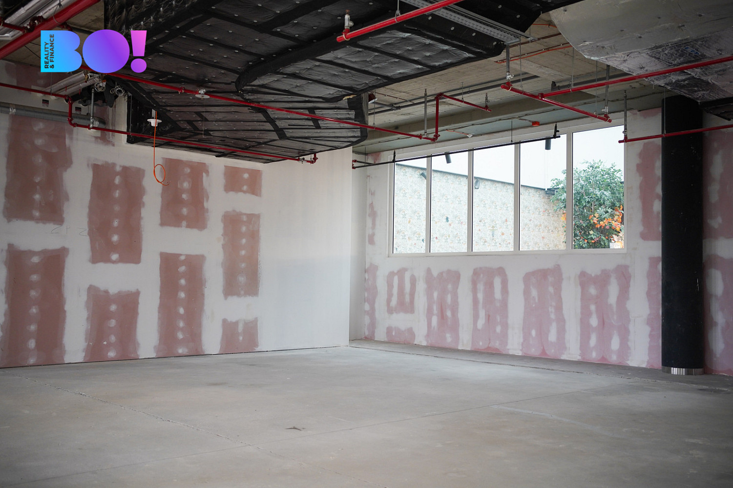 Pronájem komerčního objektu (jiného typu) 375 m² – další