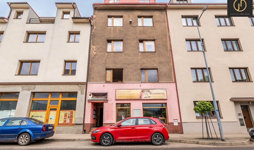 Prodej nájemního domu, činžáku 646 m², Náchod – náhled fotky 2